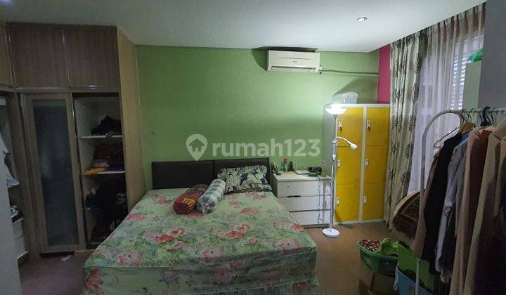 Rumah minimalis di Taman modern cakung jakarta timur 2