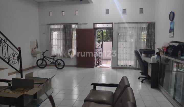 Rumah Cantik Aman Nyaman di Taman Kopo Indah 2 2