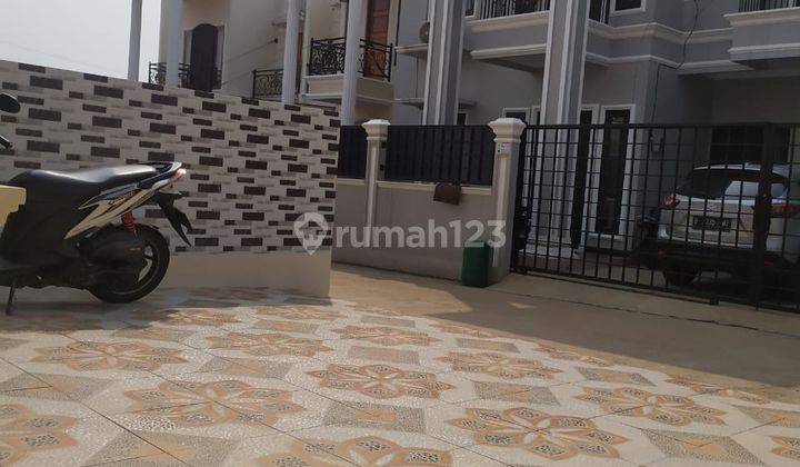 Rumah MEWAH dalam cluster 24 jam security..tanah LUAS!!!!!!harga Murahh!!! Strategis di Jagakarsa dekat pintu tol brigif dan tol Andara 2