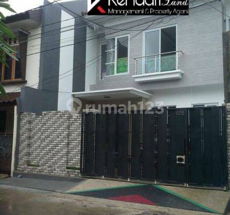 Rumah Mewah Minimalis Ekonomis dan Lux 2 Lantai Strategis di Jatipadang Pasar Minggu Jakarta Selatan 1