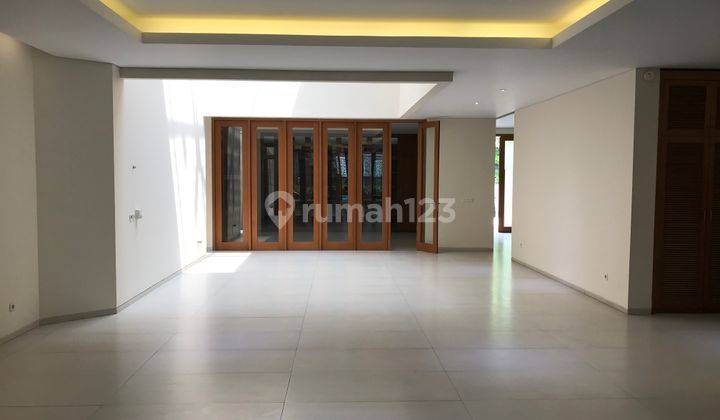 Modern House - Menteng 2