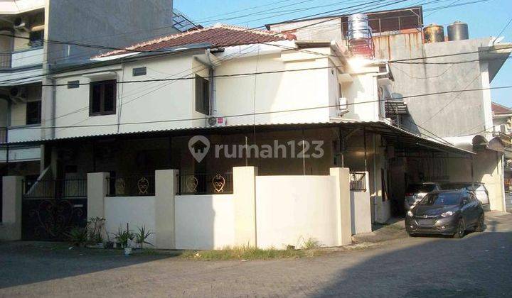 Rumah Kost di Siwalankerto, 15 K.Tidur (K.Mandi dalam + AC setiap kamar), Full Aktif, 2 Lantai, Hook/Pojokan - TAN - 1