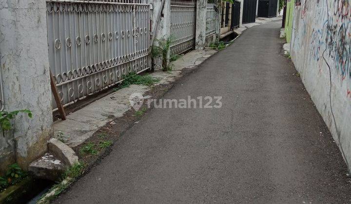 Rumah lama,dengan lokasi strategis 2