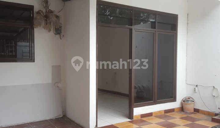 Disewakan Rumah di Sunter Indah-Murah