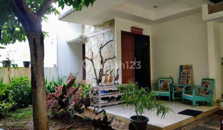 Rumah bagus rapih nyaman dan tenang di Bintaro 1