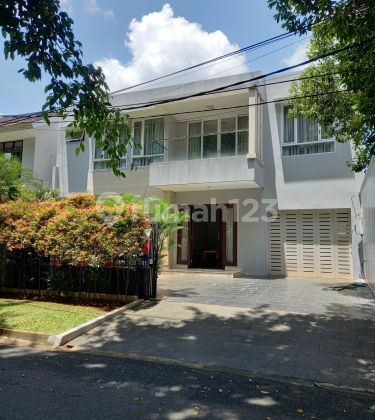 Rmh Desain dan Lokasi Bagus di Pdk Indah