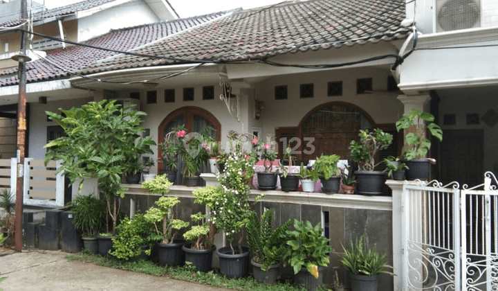 DI JUAL CEPAT RUMAH SIAP HUNI DI PONDOK PEKAYON INDAH BEKASI 1