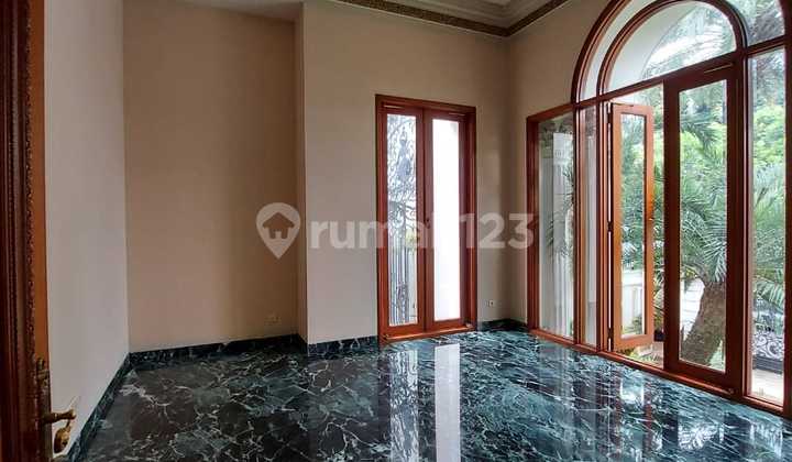 Rumah Mewah di Bukit Golf Pondok Indah
