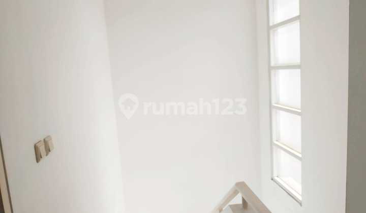 CHEAP! House in Gading Serpong, Fluorite Cluster 2