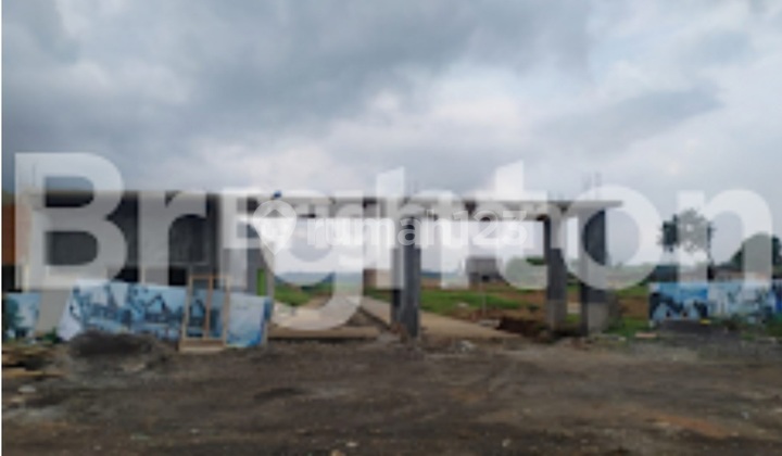 LUXURY GRAND SEMARANG ROSE 1