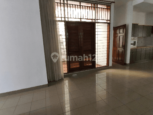 rumah pinggir jalan bisa.kantor.atqy usaha 2