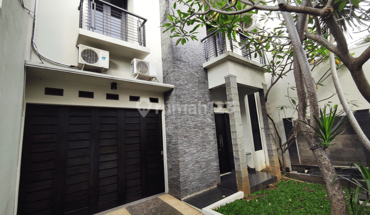 Rumah Minimalis Luas Tanah158 M2 Bangka Kemang 1