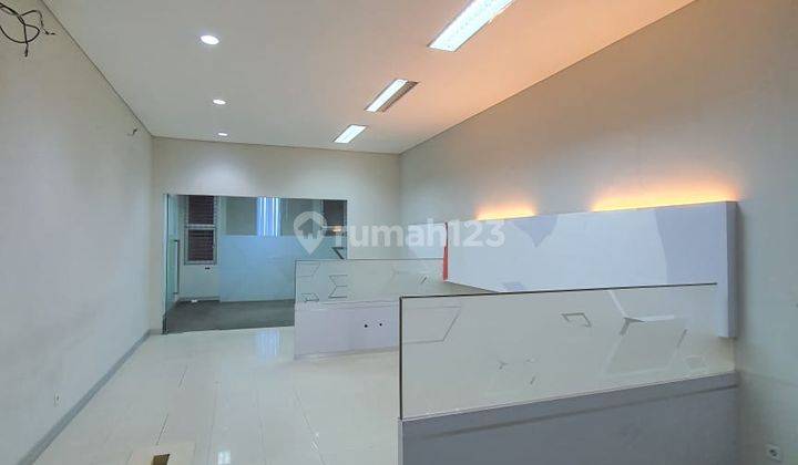 Disewakan 1 Unit Ruko 3 Lantai di Mainroad Rajawali di Kota Bandung 1