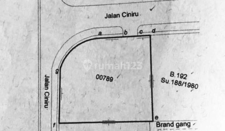 RUMAH MEWAH DENGAN S.POOL di Jl CINIRU, SENOPATI, JAKSEL 2