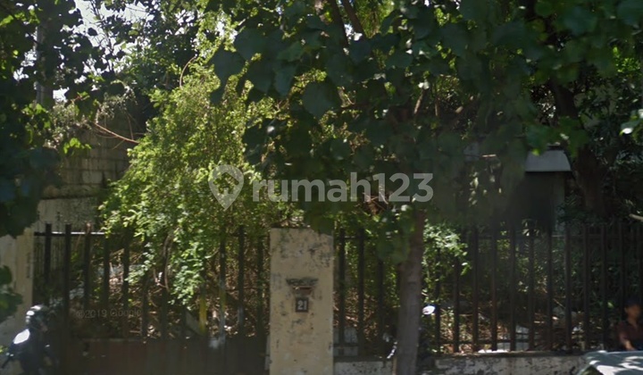 rumah komersial strategis jalan bali 21 deretan Restoran Carnivor dan good diner 50M nett 2