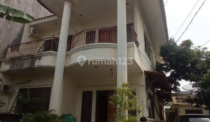 DIJUAL RUMAH MEWAH DI DAERAH JELAMBAR, JAKARTA BARAT 1