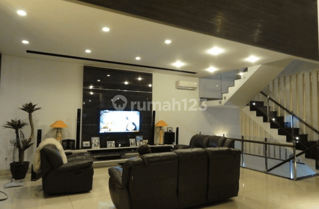 Rumah mewah desain modern minimalis 2