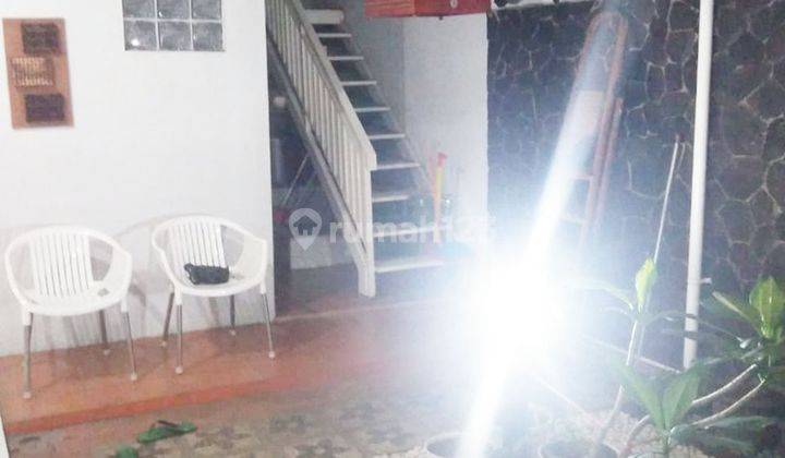 Rumah terawat 2 lt di sayap margacinta 1