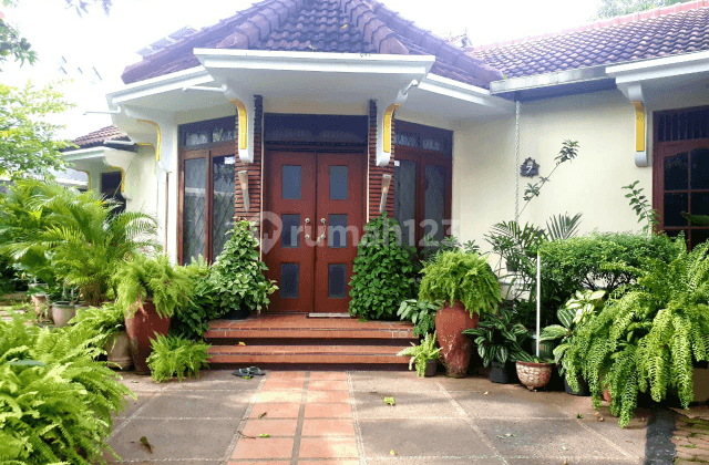 Rumah cantik semarang timur 1