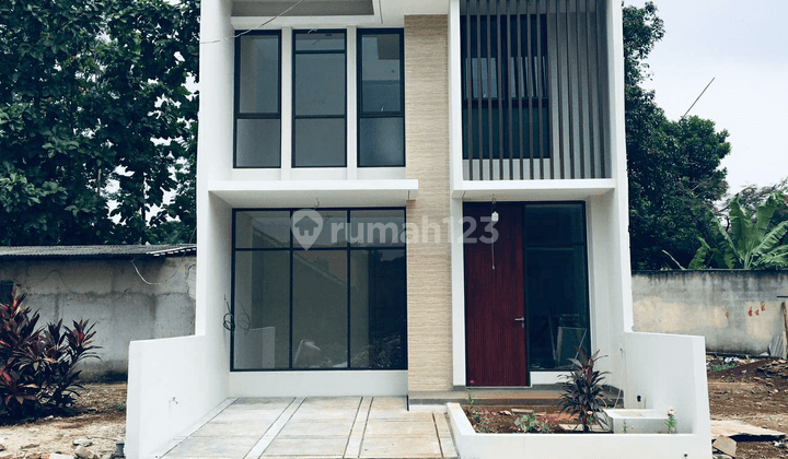 Harga murah!! Rumah baru 2 lantai La Vida Legoso Ciputat Timur 1