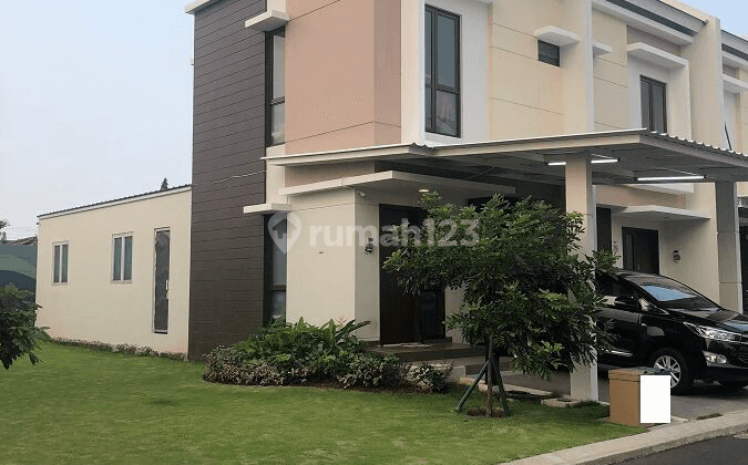 RUMAH HOOK SIAP HUNI DI SUMMARECON BEKASI 1