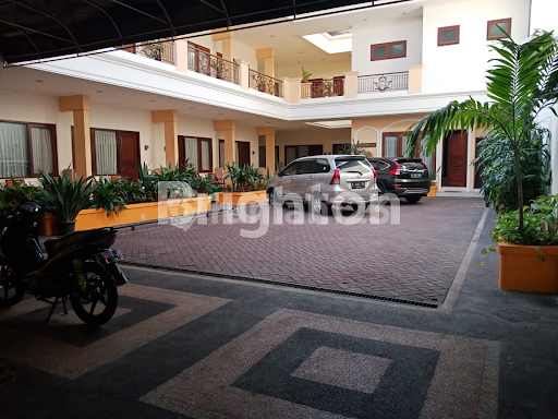 HOMESTAY RAYA KERTAJAYA INDAH