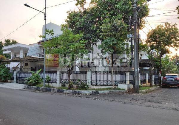 Rumah Huk Di Jalan Kelapa Puan Timur Area Kelapa Gading 2