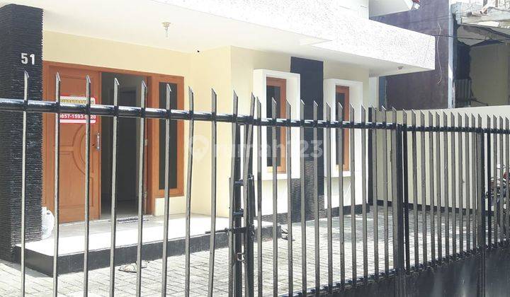 Rumah lokasi strategis di jln kramat II kwitang jakpus 2