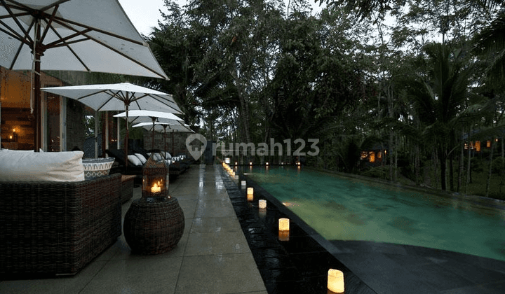 Luxurious Beautiful villa and closed to the beach in Pantai Medewi Pekutatan,Negara Bali 2