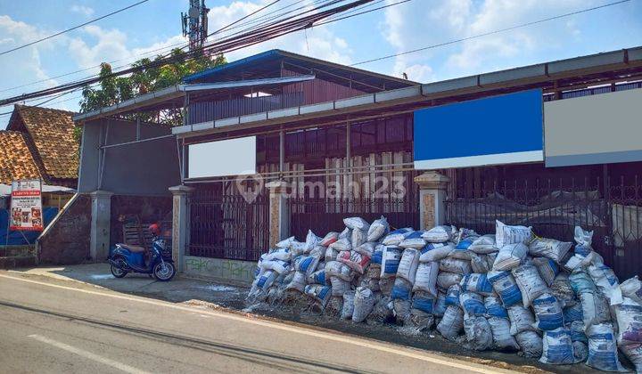 Rumah 4 Kamar Untuk Usaha Strategis di Jl. Kebon Kopi, Bandung 2