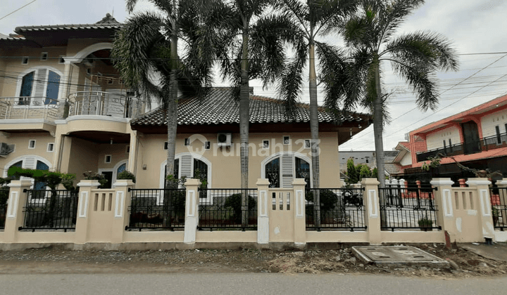 Rumah cantik di Padang Utara; Sumatera Barat 1