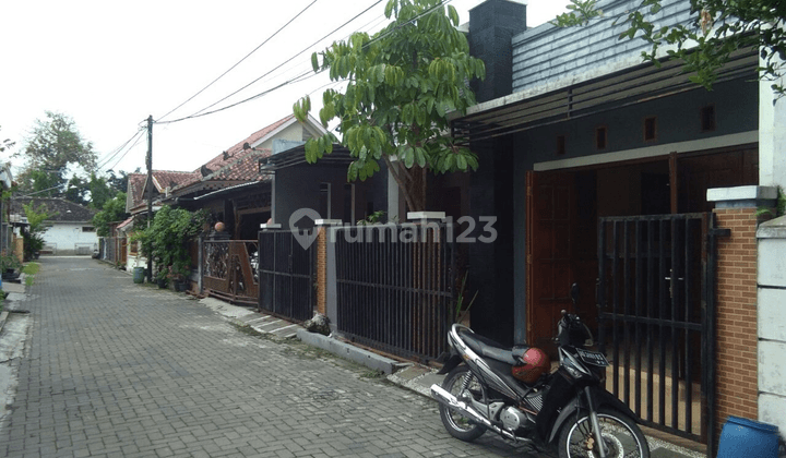 Rumah Cantik Murah Di Gentan Sukoharjo 2