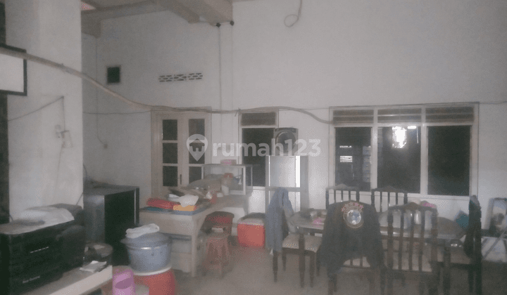 rumah yang aman dan nyaman untuk tempat tinggal dan kantor 2