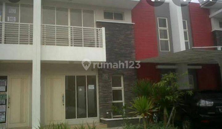 Rumah Golf Lake Residence Standard 1