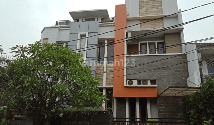 Rumah Split Level Pondok Indah 9M saja 2