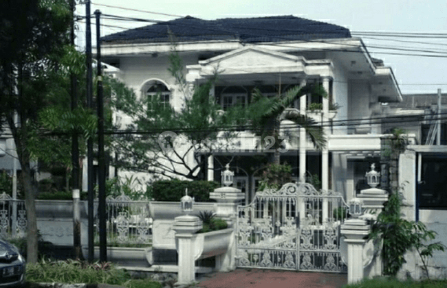 Rumah Cantik Terawat Jl. Pahlawan Bandung 1