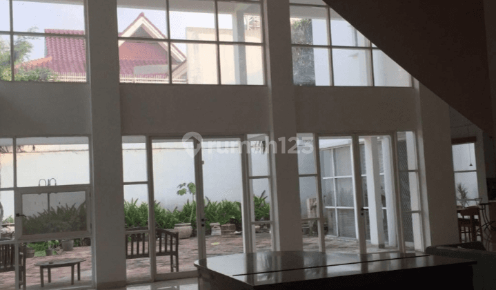 Rumah dan lokasi bagus di Intercon 1