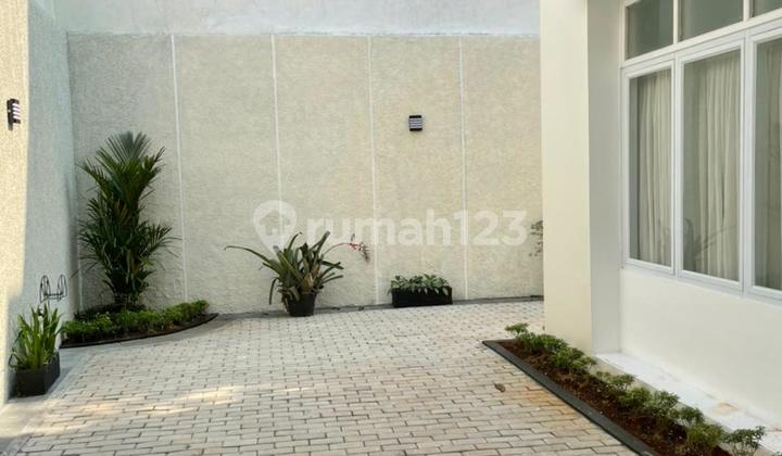 Rumah siap huni di Kemang Utara 2