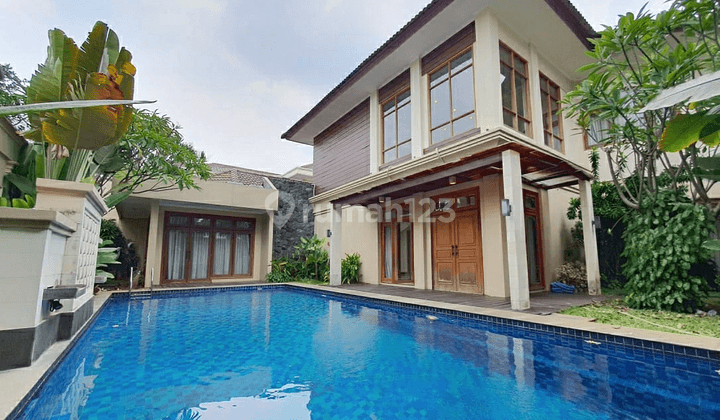 Rumah Modern Dalam Townhouse Ampera Jakarta Selatan 1