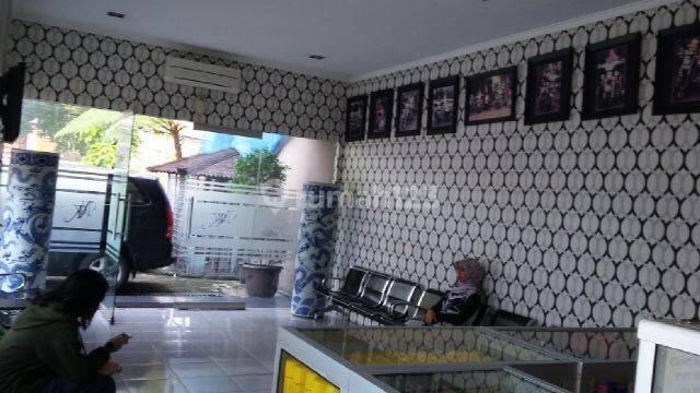 Tempat Usaha (Car Wash) Daerah Ramai di Tubagus Ismail Bandung 2