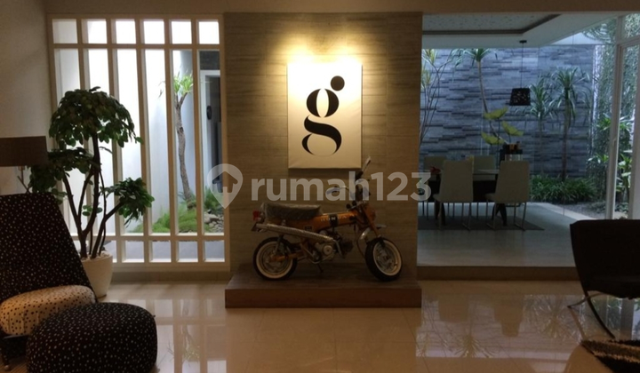 Dijual Rumah modern minimalis Full furnished di Muara 2