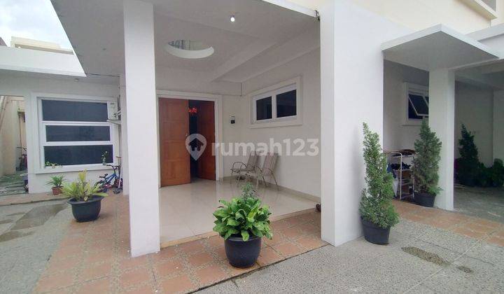 Rumah 2 Lantai Bagus Unfurnished Sertifikat Hak Milik Di Bendi, Jakarta Selatan 1