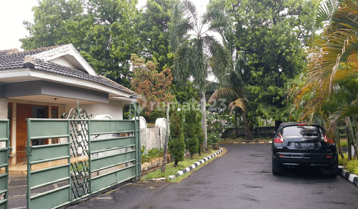 Rumah cantik, lokasi HUK yg tenang dan asri di Buncit Indah, Pejaten 2