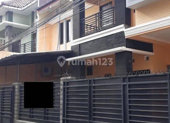 Rumah siap huni perabot lengkap dekat YKPN Atmajaya dan Plaza ambarukmo 1