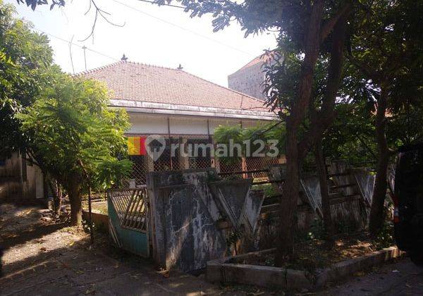 Rumah di Taman Kumudasmoro Semarang Barat 1