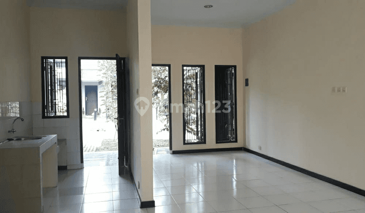 rumah dalam cluster elit dikawasan emas dekat UGM,Alazhar 2