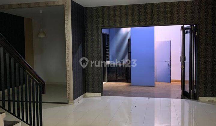 Rumah Minimalis Harga Nego di Perumahan Elite Raffles Hills Cibubur 2