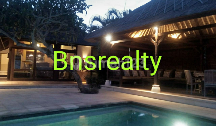 Gong Cave Villa Location