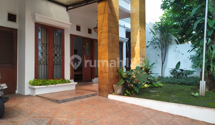 For Rent: Comfortable 2-Story Furnished House in Pondok Indah, 24-Hour Access