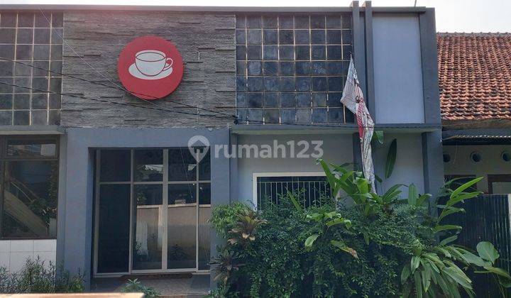 Rumah  2 lantai Hitung Tanah di Jl Prapanca Raya Kebayoran Baru Jakarta Selatan  Cocok untuk Kantor, Cafe atau Area Komersial. Turun Harga 2